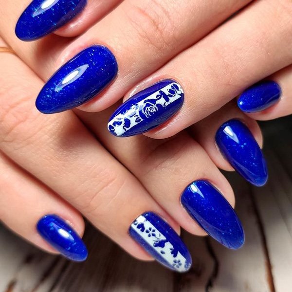  80 عکس طرح ناخن آبی