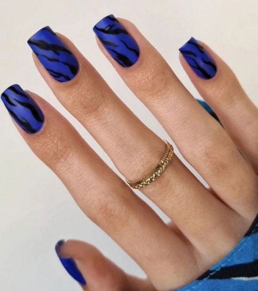  80 عکس طرح ناخن آبی