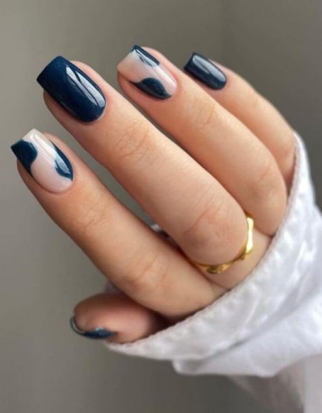  68 عکس طرح ناخن آبی کاربنی