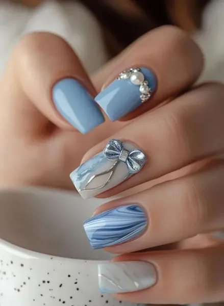 طرح ناخن ابی فیروزه ای