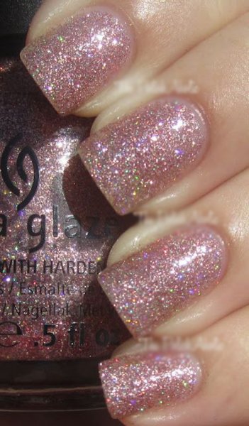  68 عکس طرح ناخن اکلیلی جدید