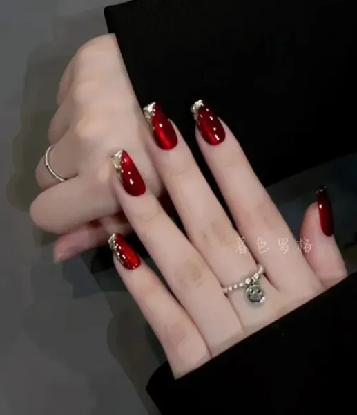  70 عکس ناخن آیس آبنباتی قرمز
