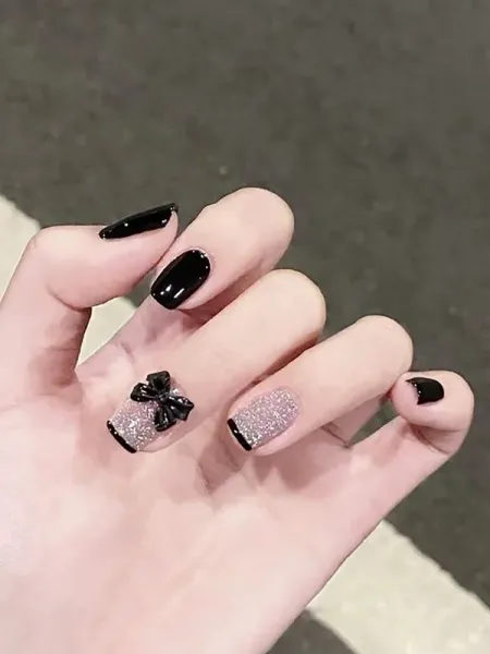  40 عکس مدل ناخن پاپیونی ترند