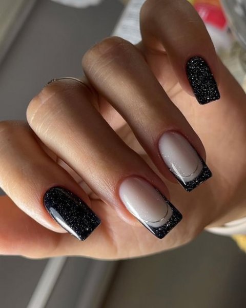  عکس طرح ناخن رنگ مشکی