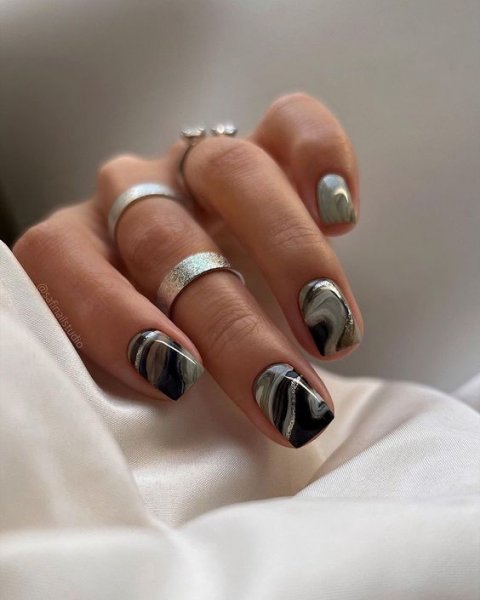  عکس طرح ناخن مشکی خفن کوتاه