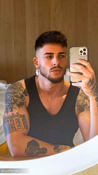  75 ژست عکاسی مردانه برای پروفایل