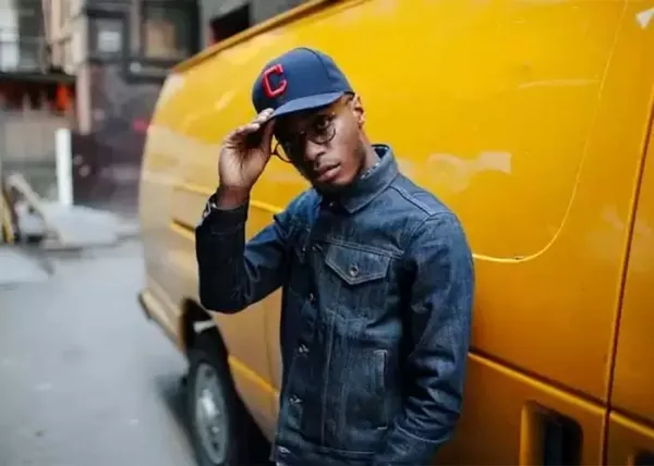  ژست عکاسی مردانه ایستاده