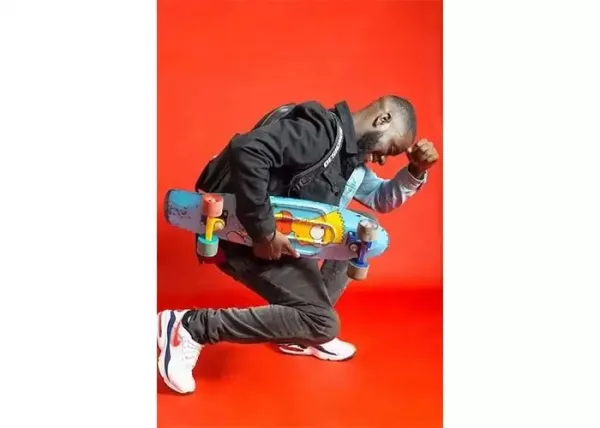  ژست عکاسی مردانه ایستاده