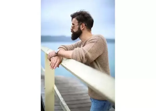  ژست عکاسی مردانه ایستاده