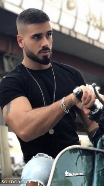  ژست عکاسی مردانه اسپرت