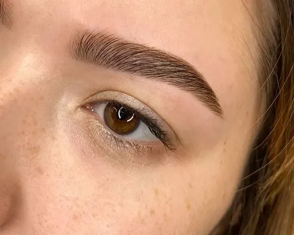  40 عکس مدل ابرو کوتاه جدید