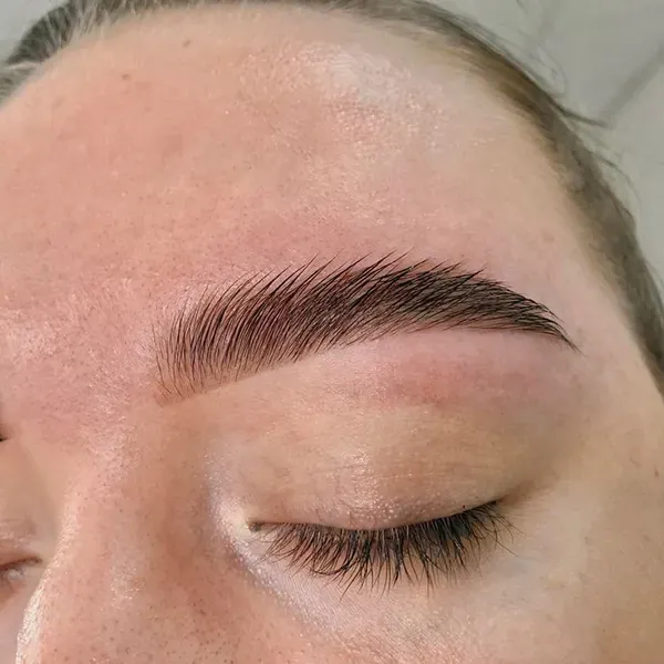  40 عکس مدل ابرو کوتاه جدید