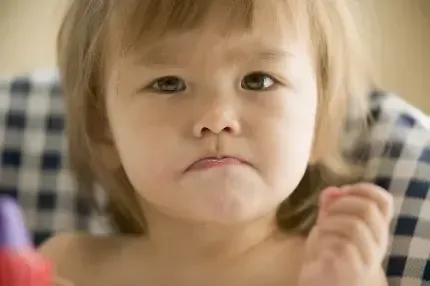  عکس پسر بچه خوشگل چشم رنگی