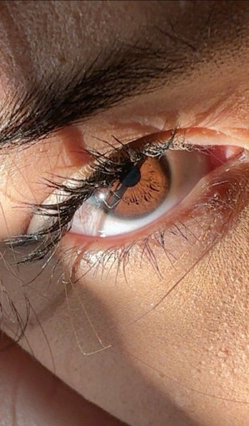  عکس چشم عاشقانه برای پروفایل