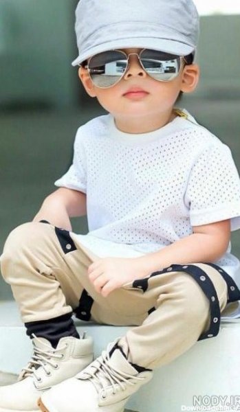  عکس بچه خوشگل چشم رنگی پسر بزرگ