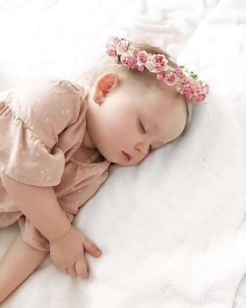  80 عکس نی نی های تپل دختر