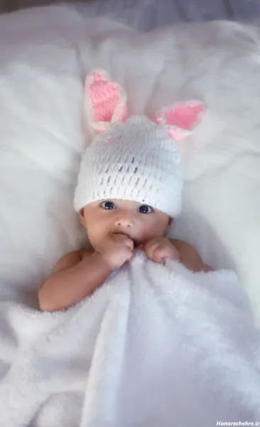  78 عکس بچه خوشگل چشم رنگی دختر