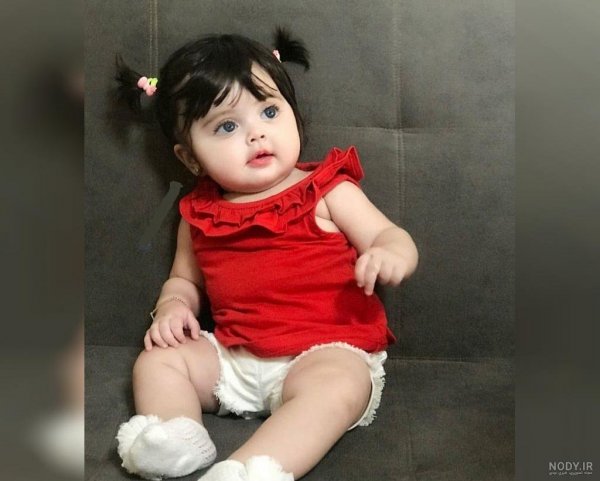  عکس بچه خوشگل چشم رنگی دختر برای پروفایل