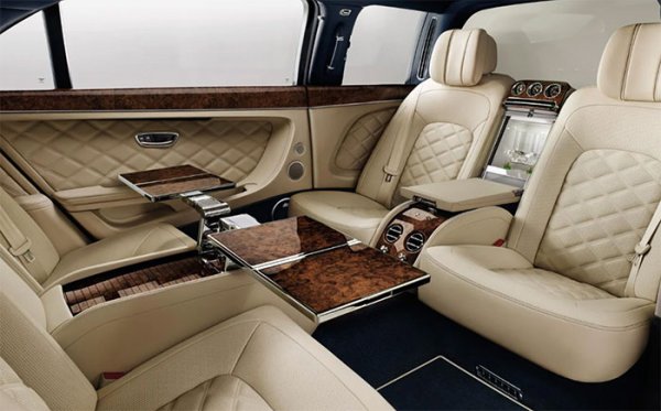  عکس داخل بهترین ماشین دنیا