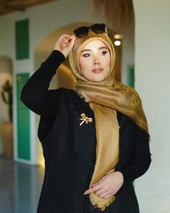  عکس مدل بستن روسری زیر چادر