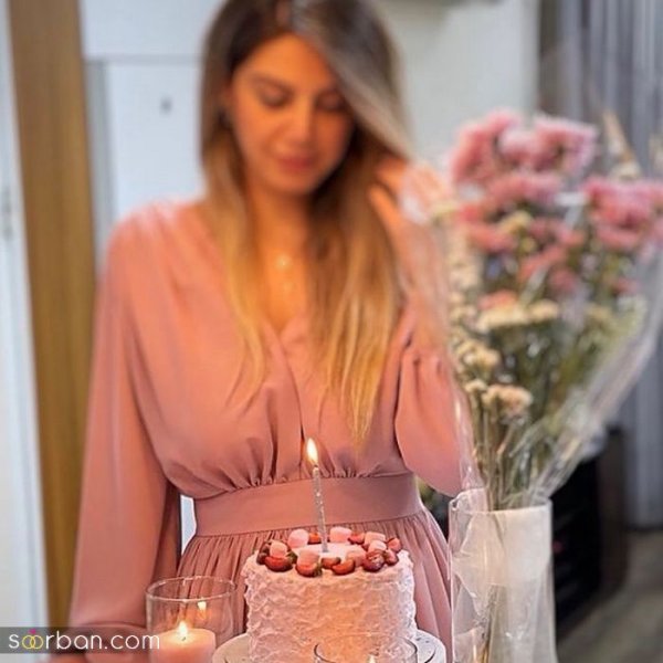  ژست عکس تولد دخترانه در خانه