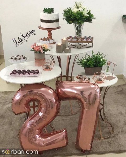  ژست عکس تولد دخترانه در خانه