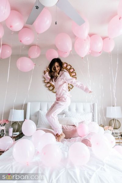  ژست عکس تولد دخترانه در خانه