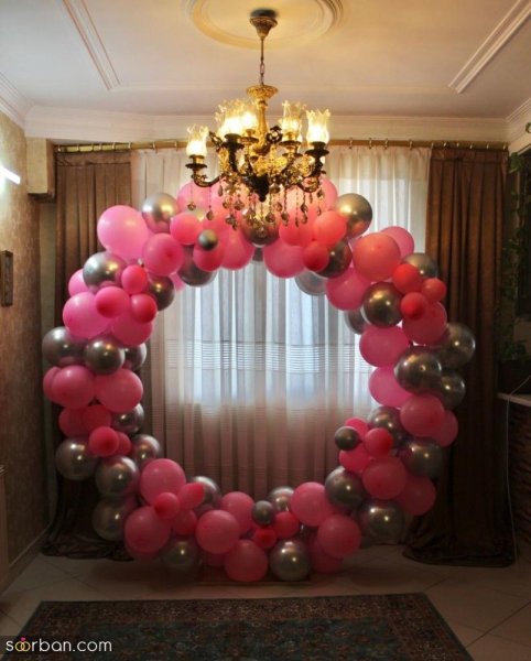  ژست عکس تولد دخترانه در خانه