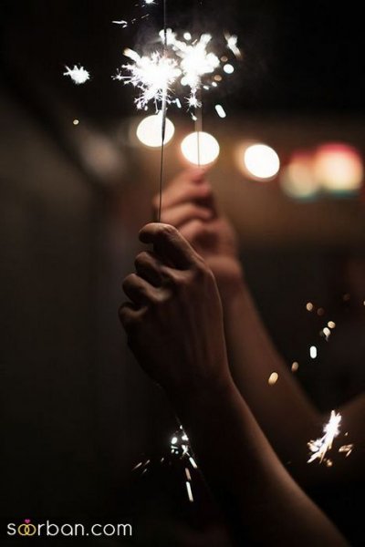  ژست عکس تولد دخترانه در خانه