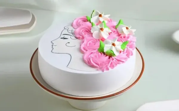  عکس کیک تولد ساده و شیک