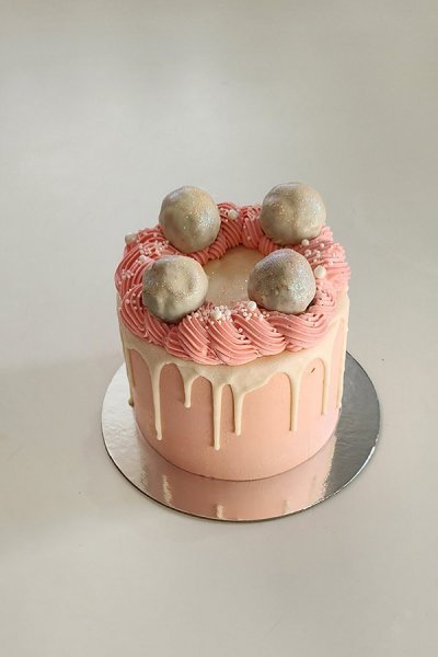  جدیدترین کیک تولد دخترانه 1404