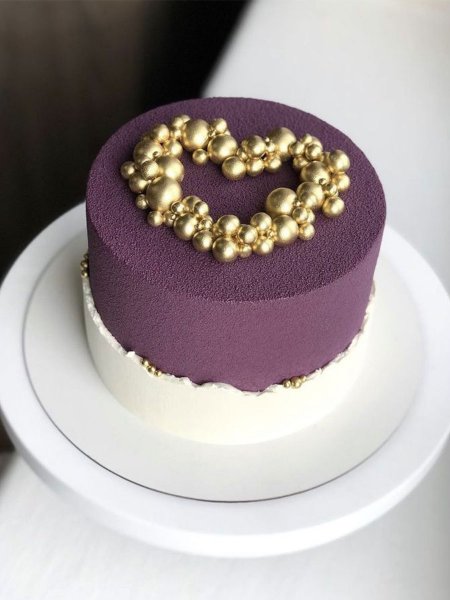  کیک تولد پسرانه بزرگسال ساده