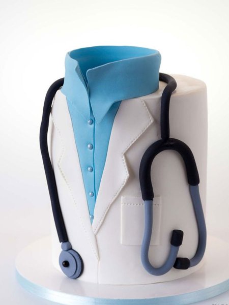  کیک تولد پسرانه بزرگسال ساده