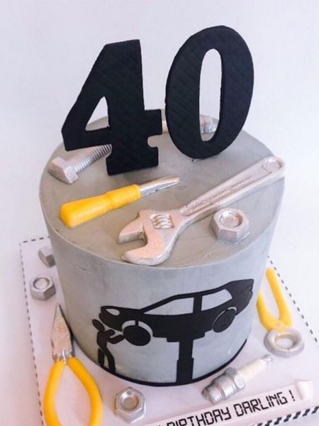  کیک تولد پسرانه بزرگسال ساده