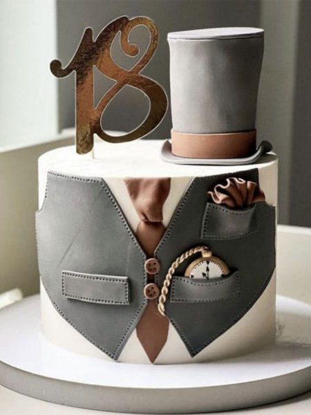  کیک تولد پسرانه بزرگسال ساده