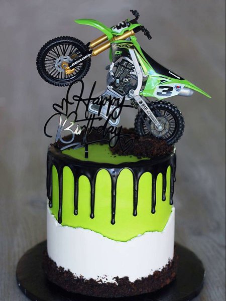  مدل کیک تولد پسرانه نوجوان