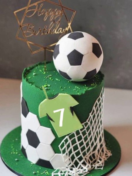  کیک تولد پسرانه کوچک