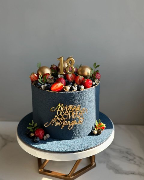  مدل کیک تولد مردانه عاشقانه