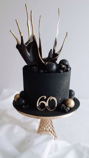  کیک تولد مردانه لاکچری اینستاگرام