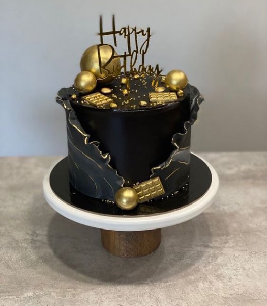  کیک تولد مردانه ساده