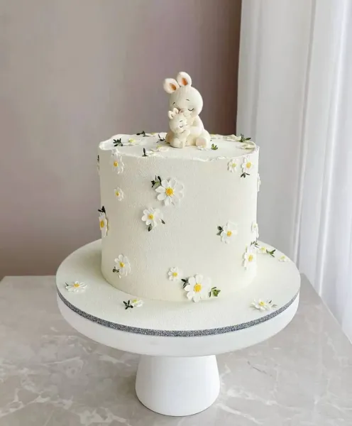  عکس کیک تولد دخترانه شیک و ساده