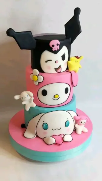  عکس کیک کرومی بنفش