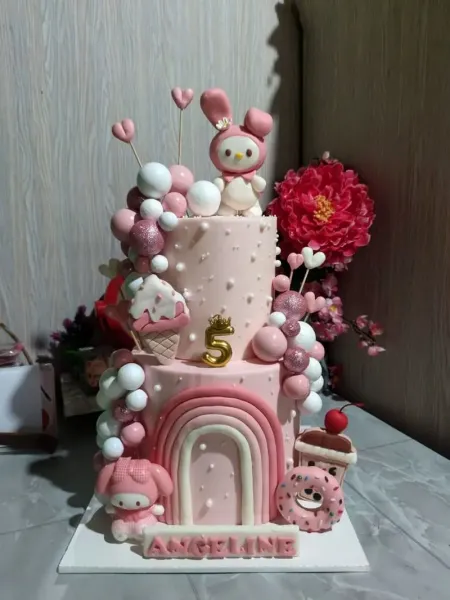  عکس کیک کرومی بنفش