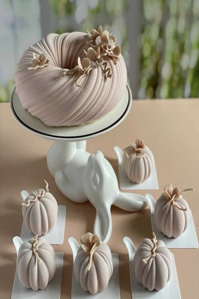  69 عکس کیک تولد زنانه لاکچری اینستاگرام