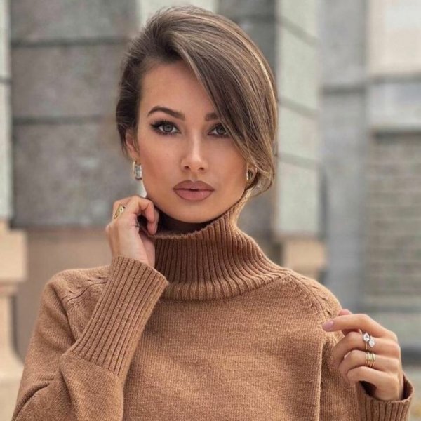  مدل جلوی مو ساده و شیک زیر شال