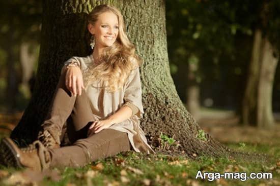 ژست عکاسی دخترانه در باغ