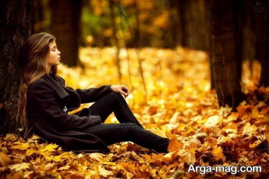  ژست عکاسی دخترانه در باغ