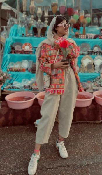  ژست عکاسی دخترانه خفن