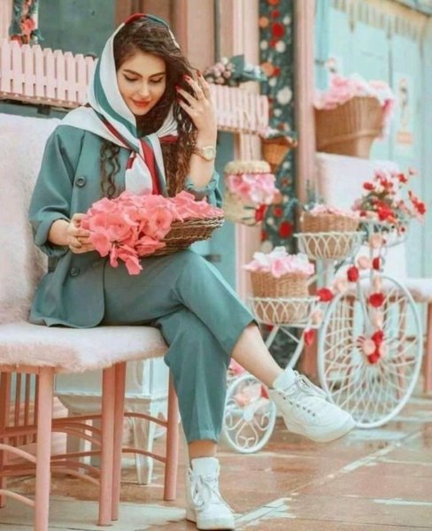  90 ژست عکس دخترانه لاکچری