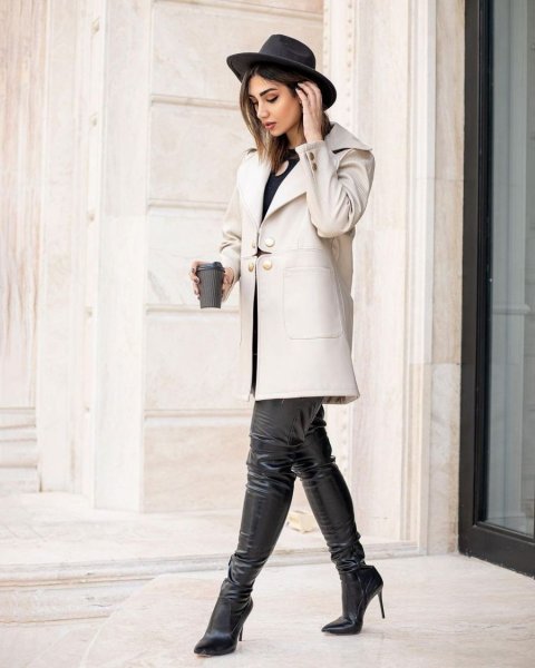  ژست عکس دخترانه لاکچری اینستاگرام